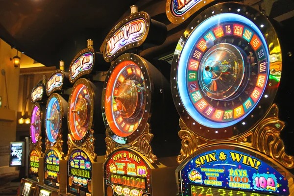 Live Baccarat dealer at judototo login studio